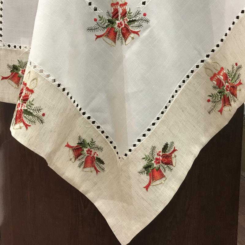 xmas tablecloth-1